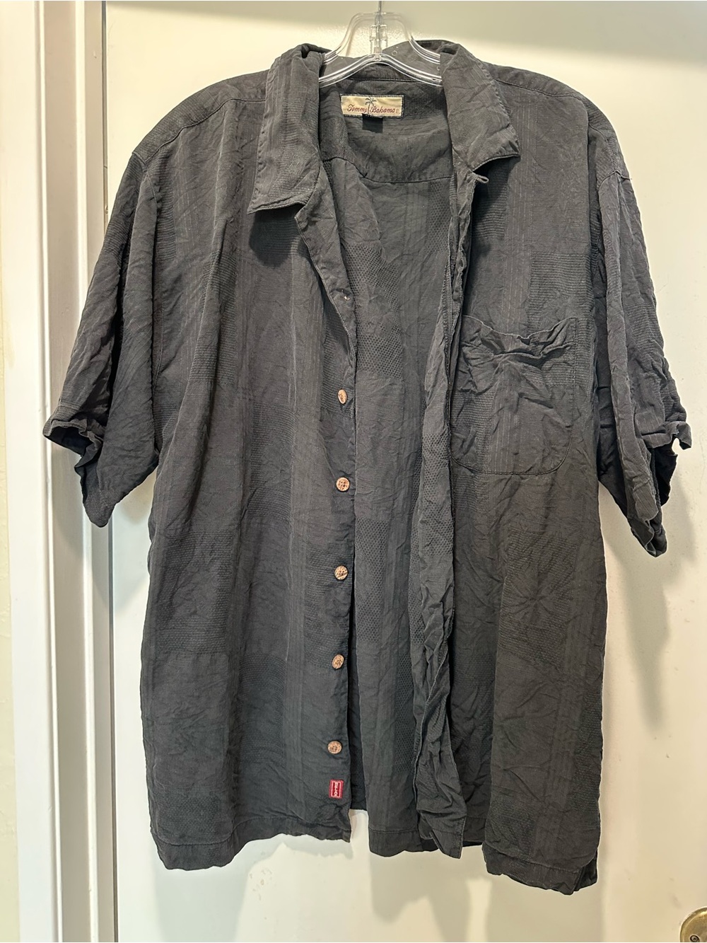 Vintage Tommy Bahama Charcoal Black Textured Silk Button-Up Resortwear Size XL